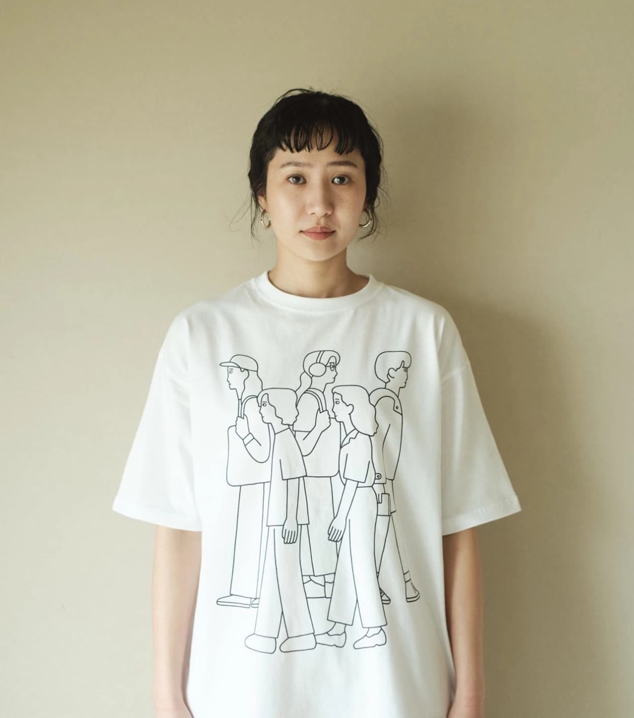 朝野ペコ 歩く人Tシャツ
